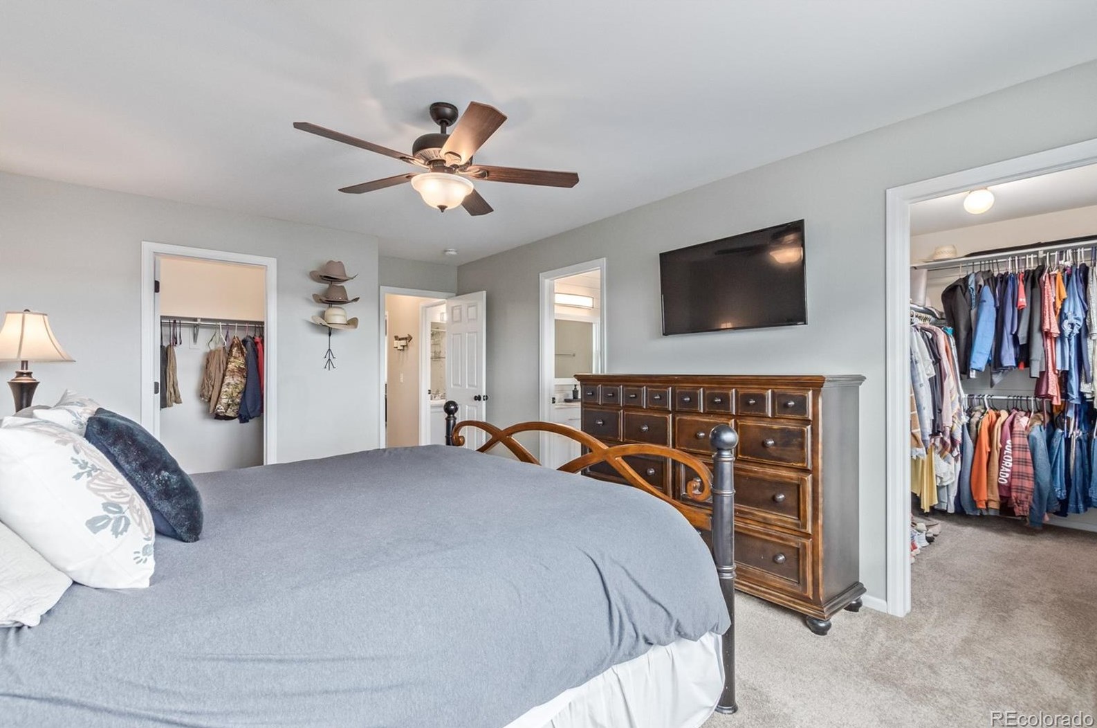 6820 Donnelaith Pl, Colorado Springs CO  80922-3110 exterior