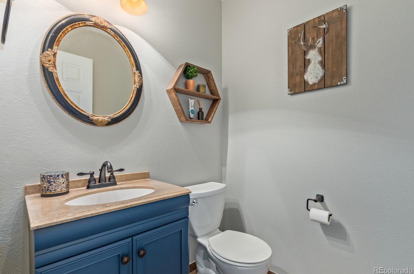 6820 Donnelaith Pl, Colorado Springs CO  80922-3110 exterior