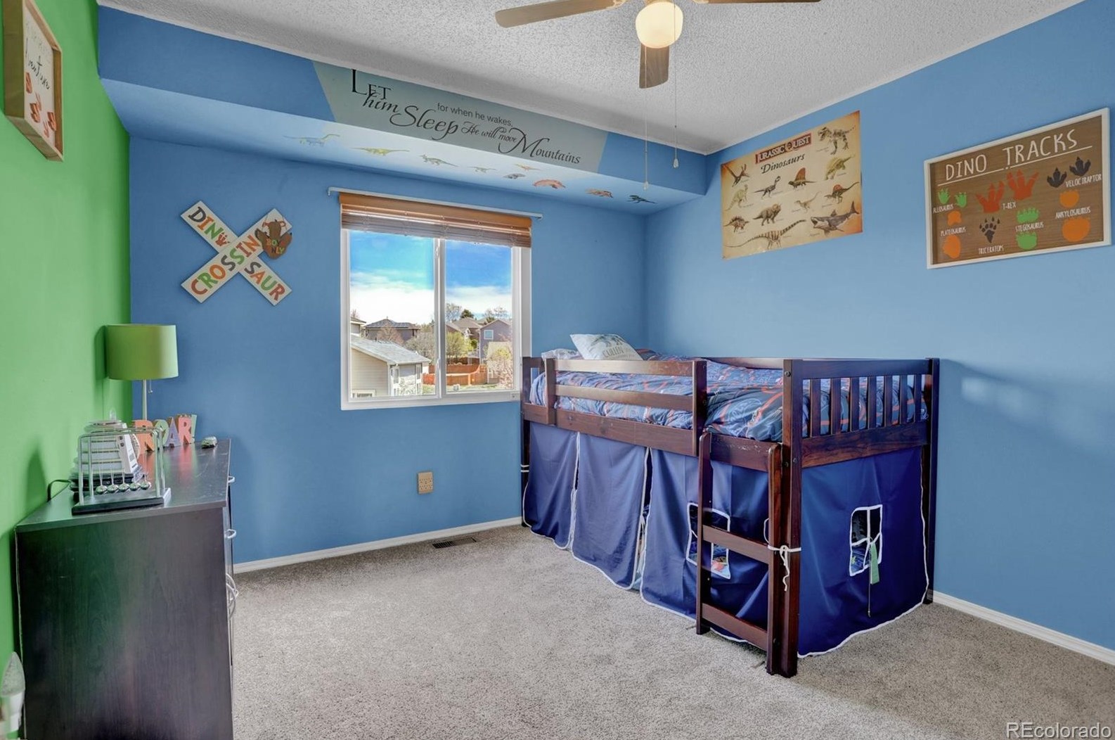 2760 Lumberjack Dr, Colorado Springs CO 80920-1434 exterior