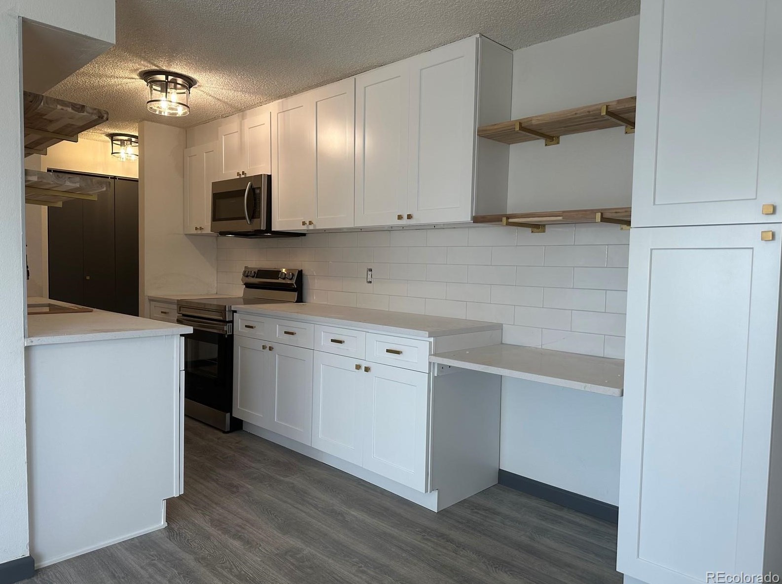 50 Highline Cir, Littleton CO  80122-1008 exterior