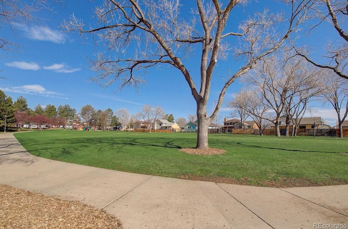 6274 68th Cir, Arvada CO  80003-4100 exterior