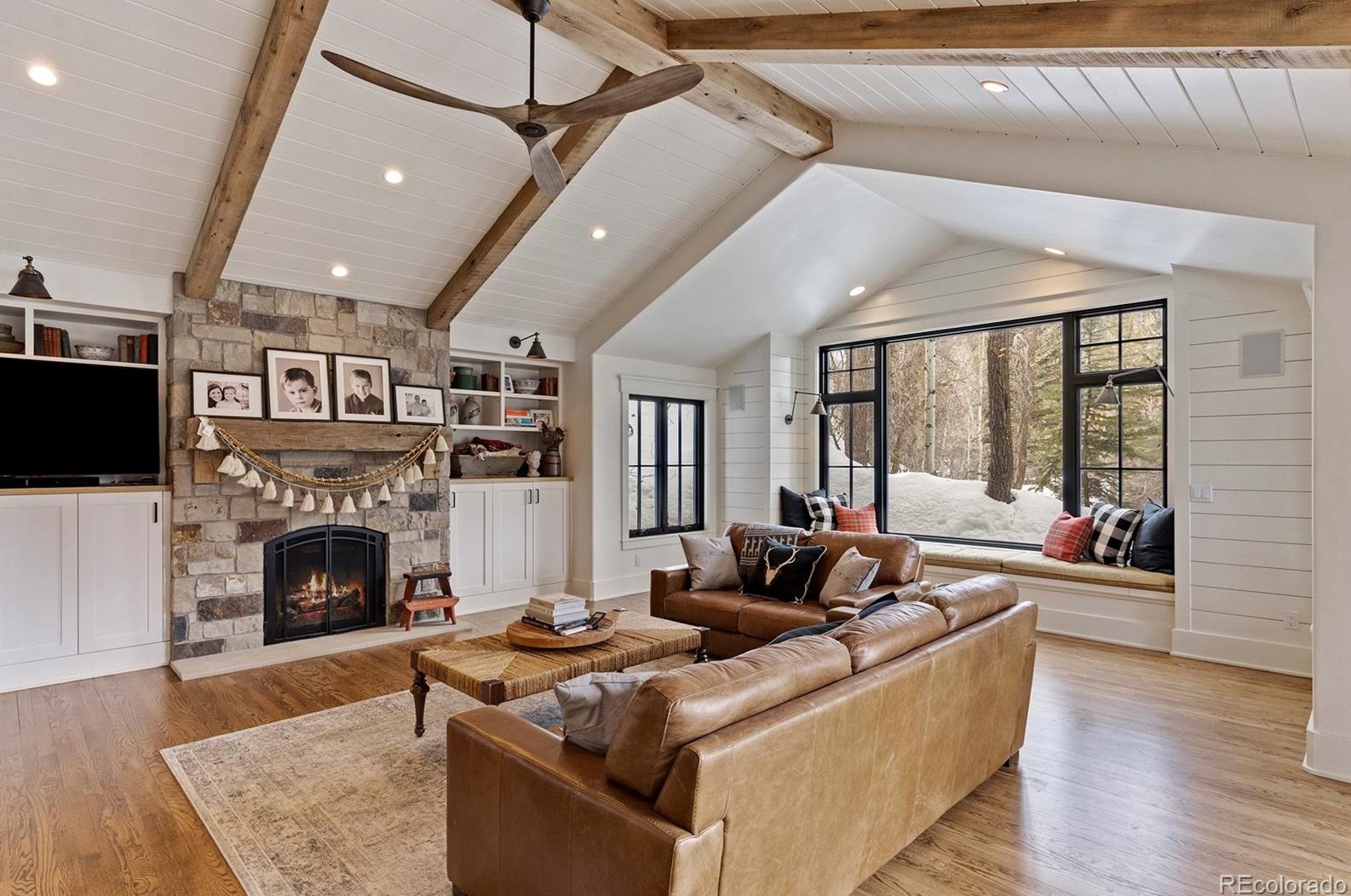 669 Meadowbrook Cir, Steamboat Springs CO  80487-3043 exterior