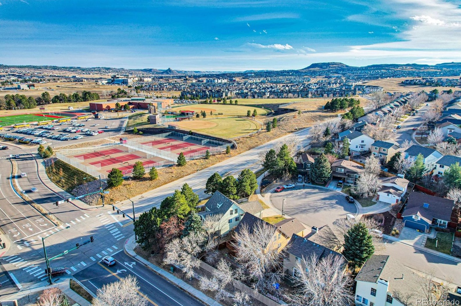 3135 Sugarbowl Ct, Castle Rock CO  80109-2814 exterior