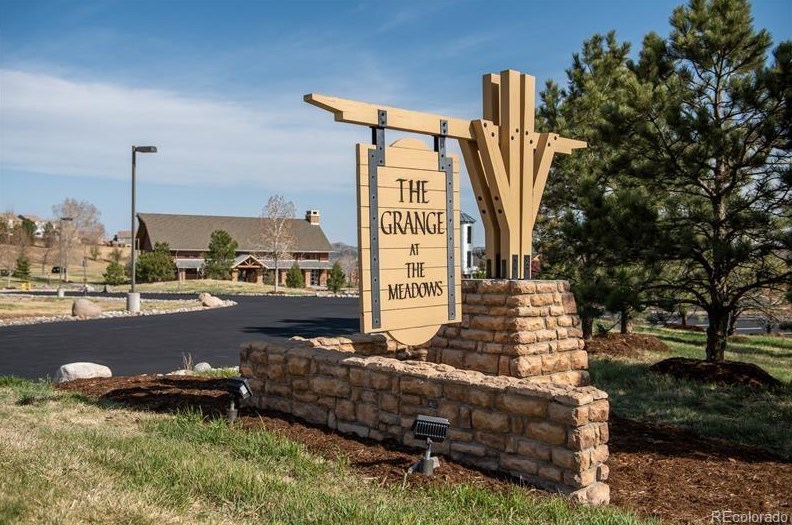 3135 Sugarbowl Ct, Castle Rock CO  80109-2814 exterior