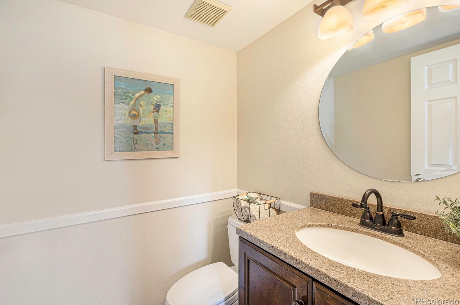 9012 Bear Mtn Dr, Littleton CO 80126-2296 exterior