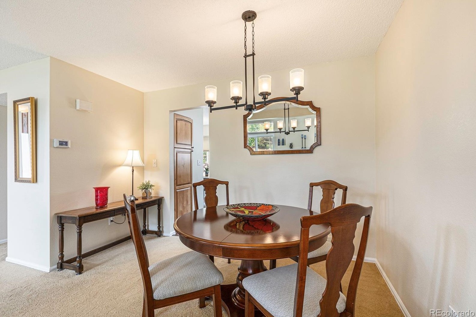 9012 Bear Mtn Dr, Littleton CO 80126-2296 exterior