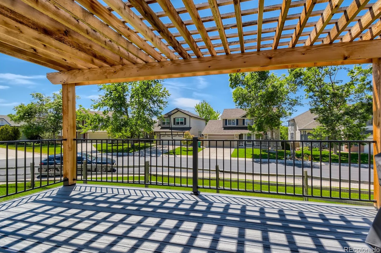 9604 Long Dr, Littleton CO 80120-4330 exterior