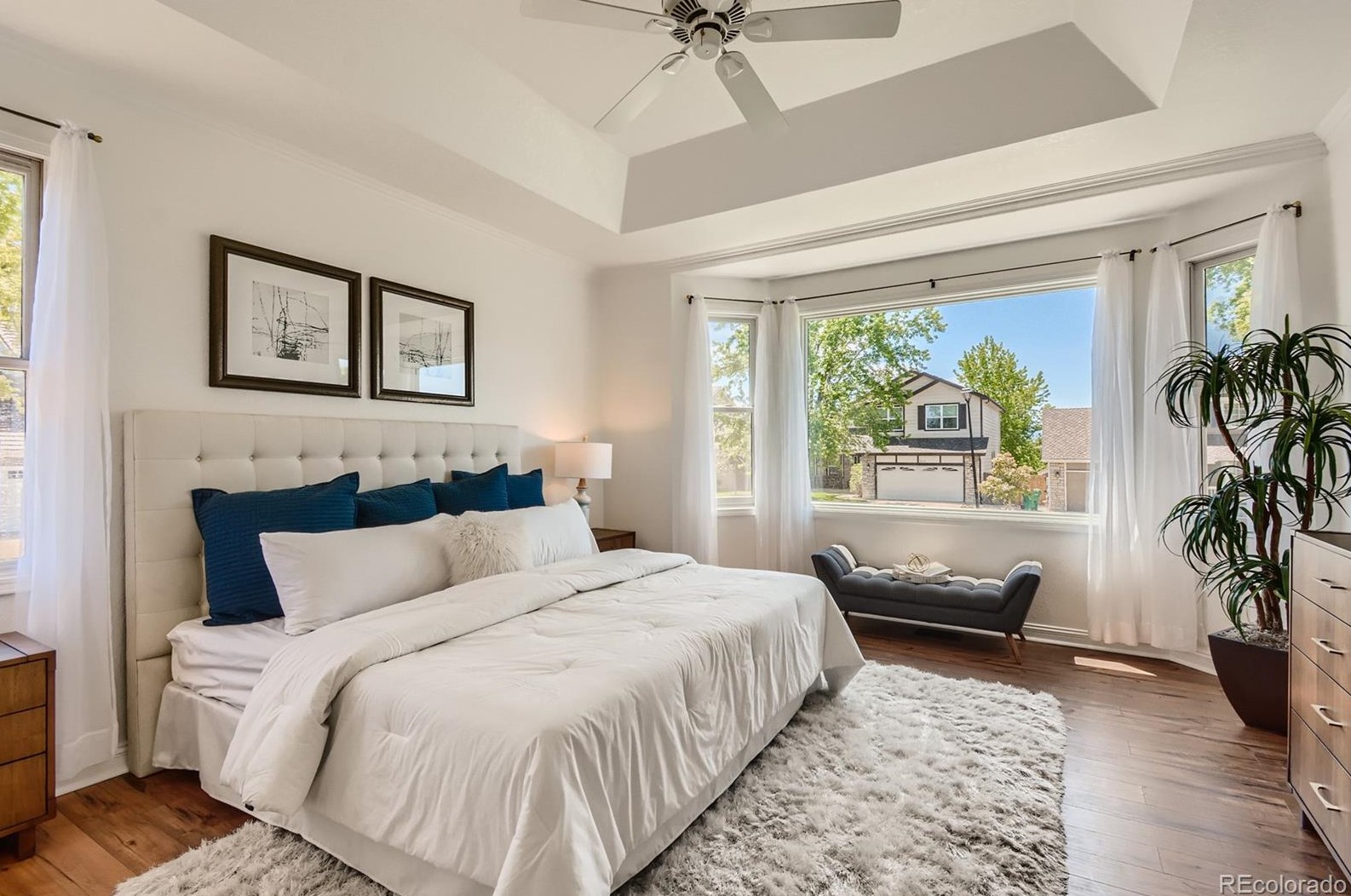 9604 Long Dr, Littleton CO 80120-4330 exterior