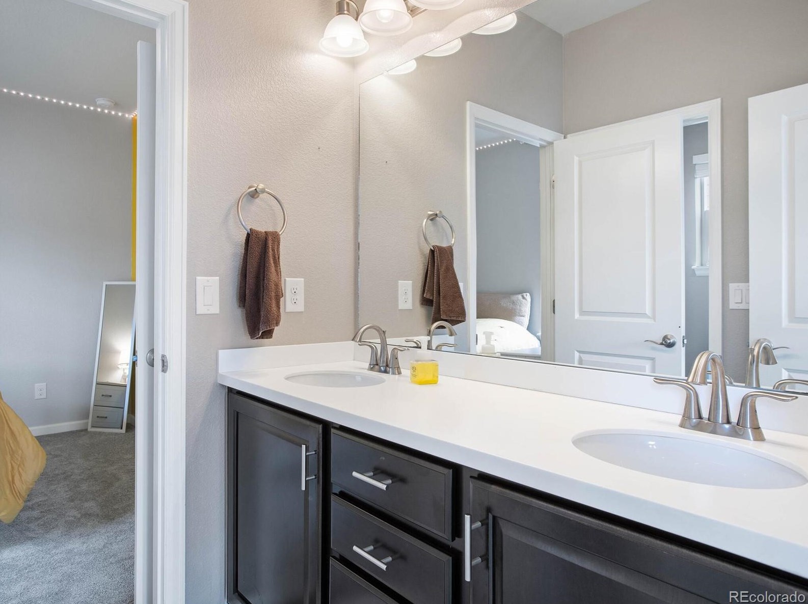 1835 Ghost Dance Cir, Castle Rock CO  80108-8539 exterior