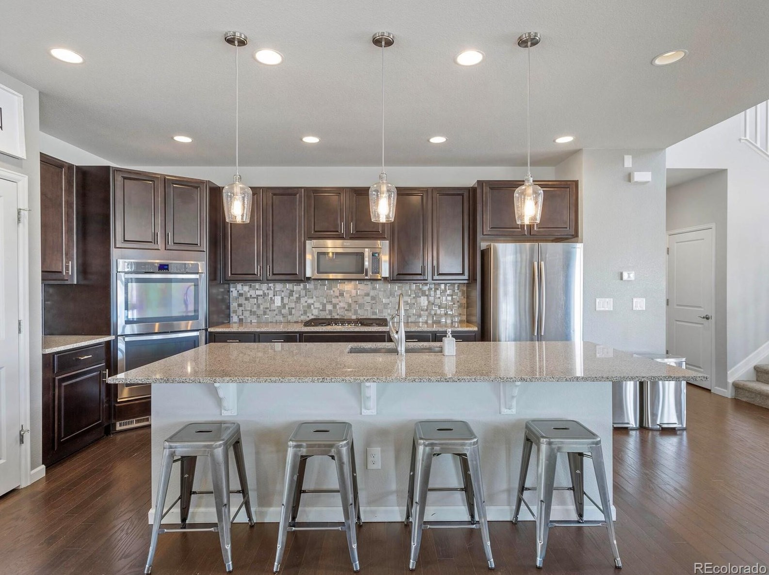 1835 Ghost Dance Cir, Castle Rock CO  80108-8539 exterior