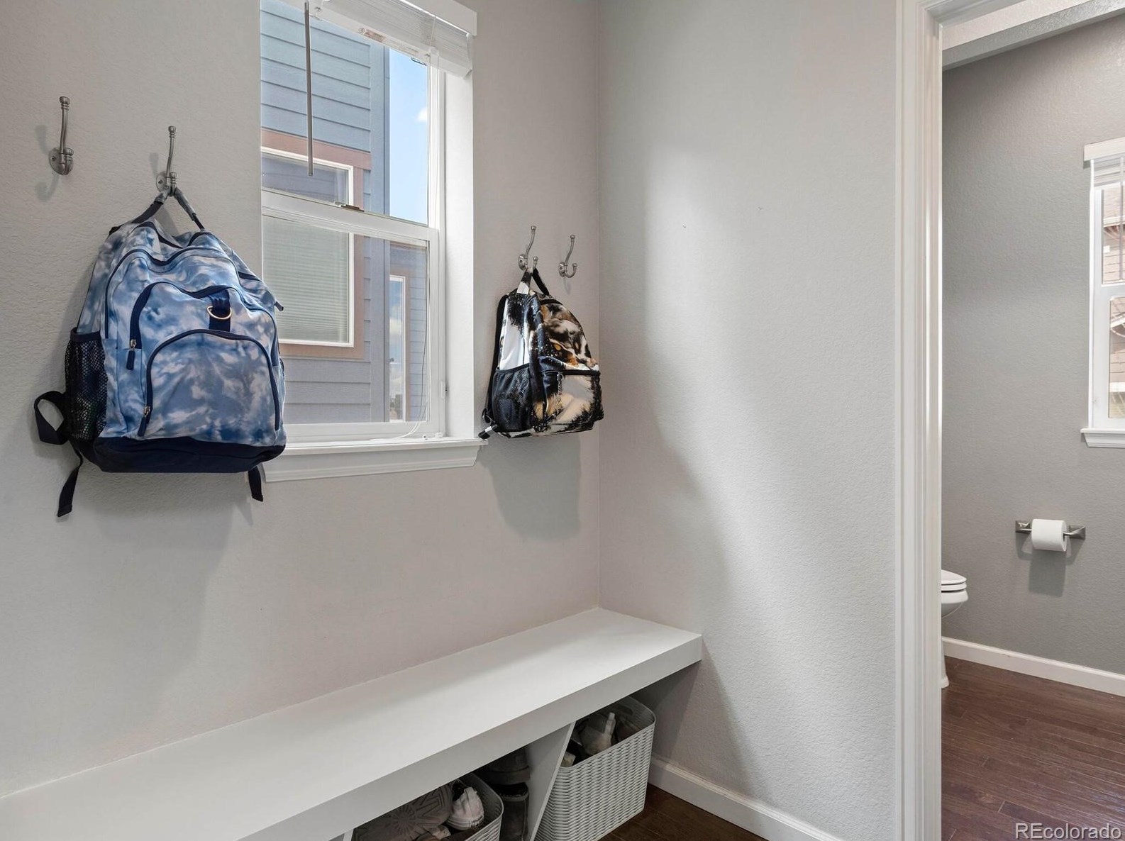 1835 Ghost Dance Cir, Castle Rock CO  80108-8539 exterior