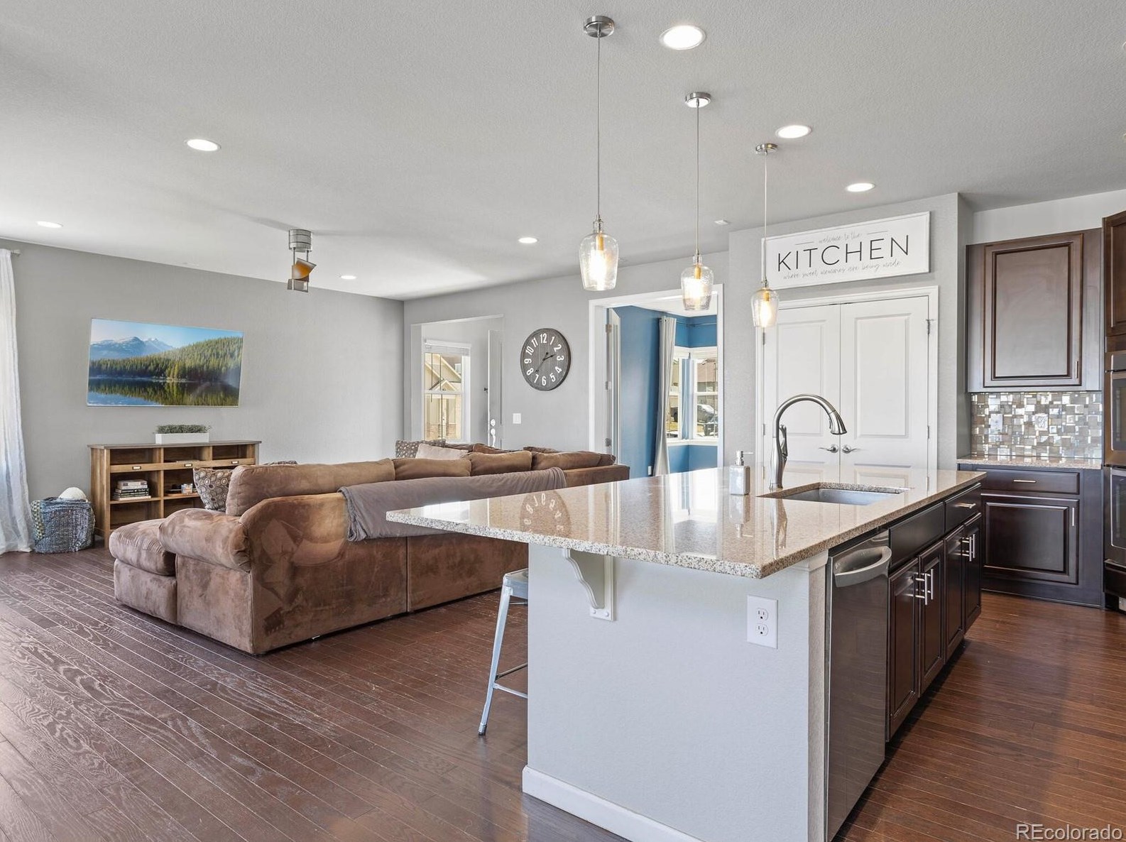 1835 Ghost Dance Cir, Castle Rock CO  80108-8539 exterior