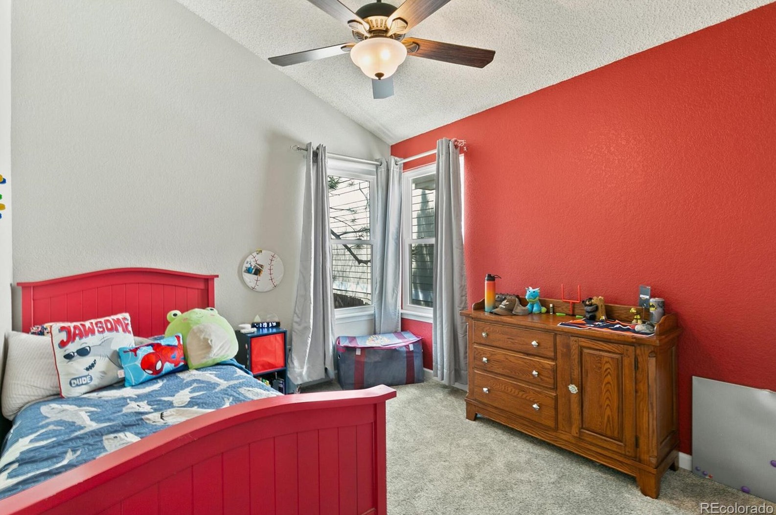 7541 Dawn Dr, Littleton CO  80125-8954 exterior