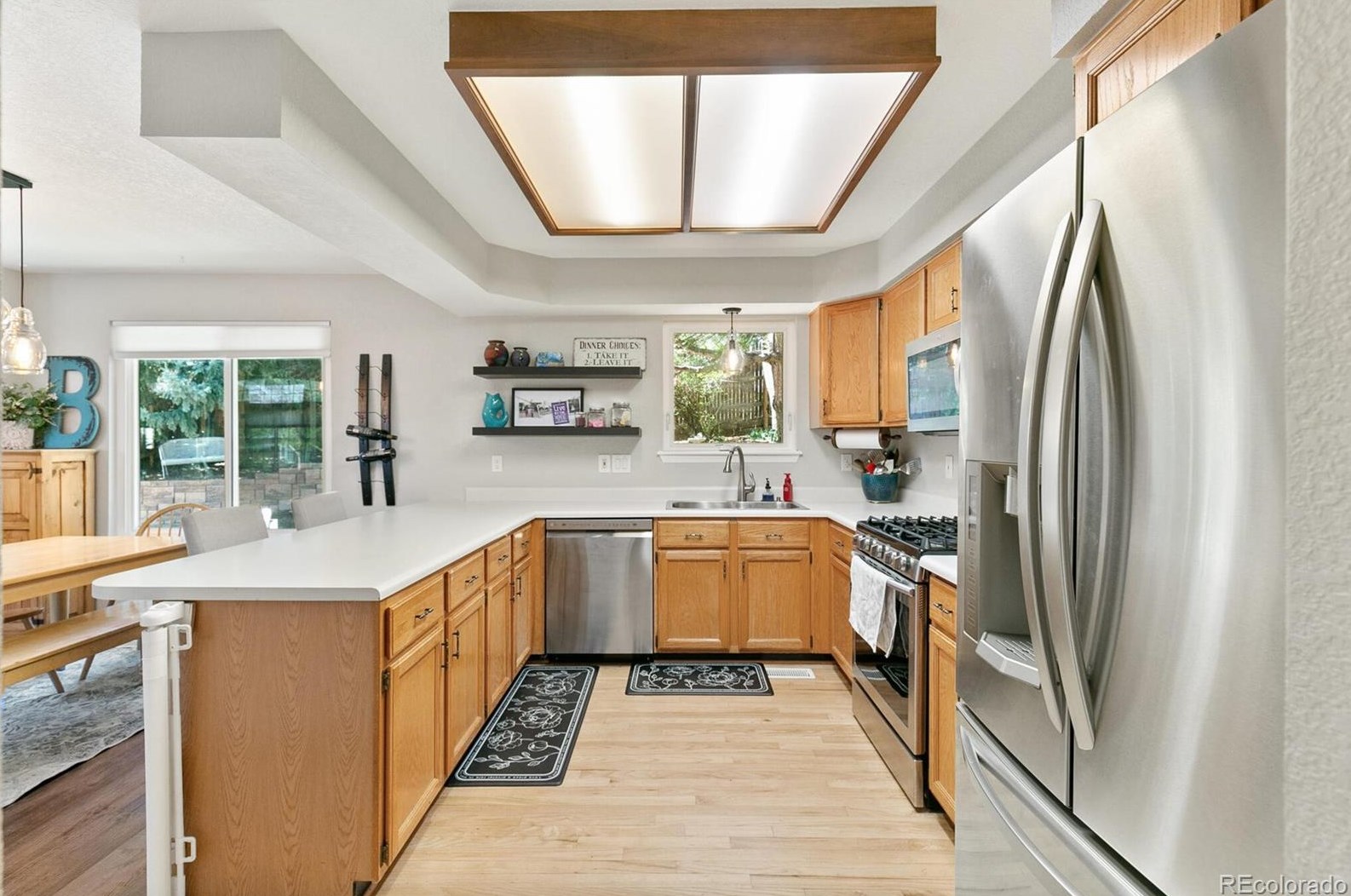 7541 Dawn Dr, Littleton CO  80125-8954 exterior