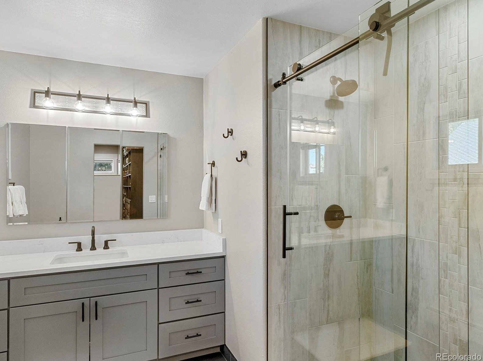 1580 Red Hawk Ct, Steamboat Springs CO 80487-2321 exterior