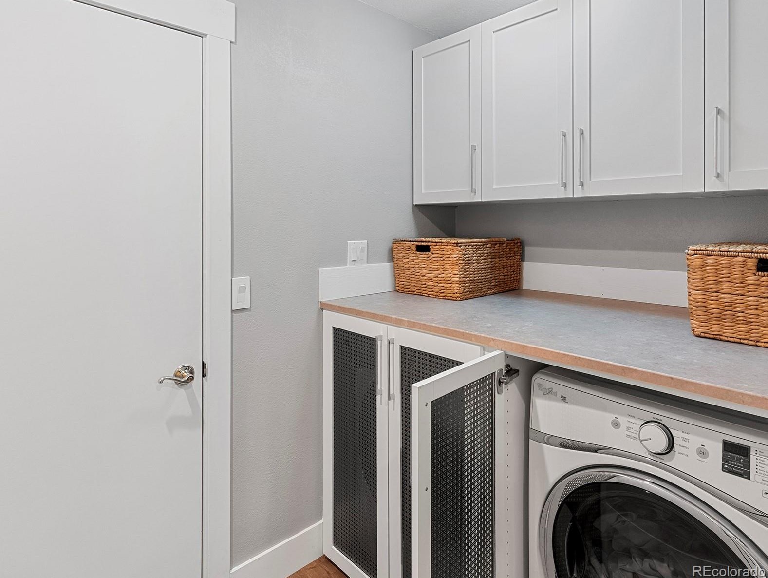 1580 Red Hawk Ct, Steamboat Springs CO 80487-2321 exterior