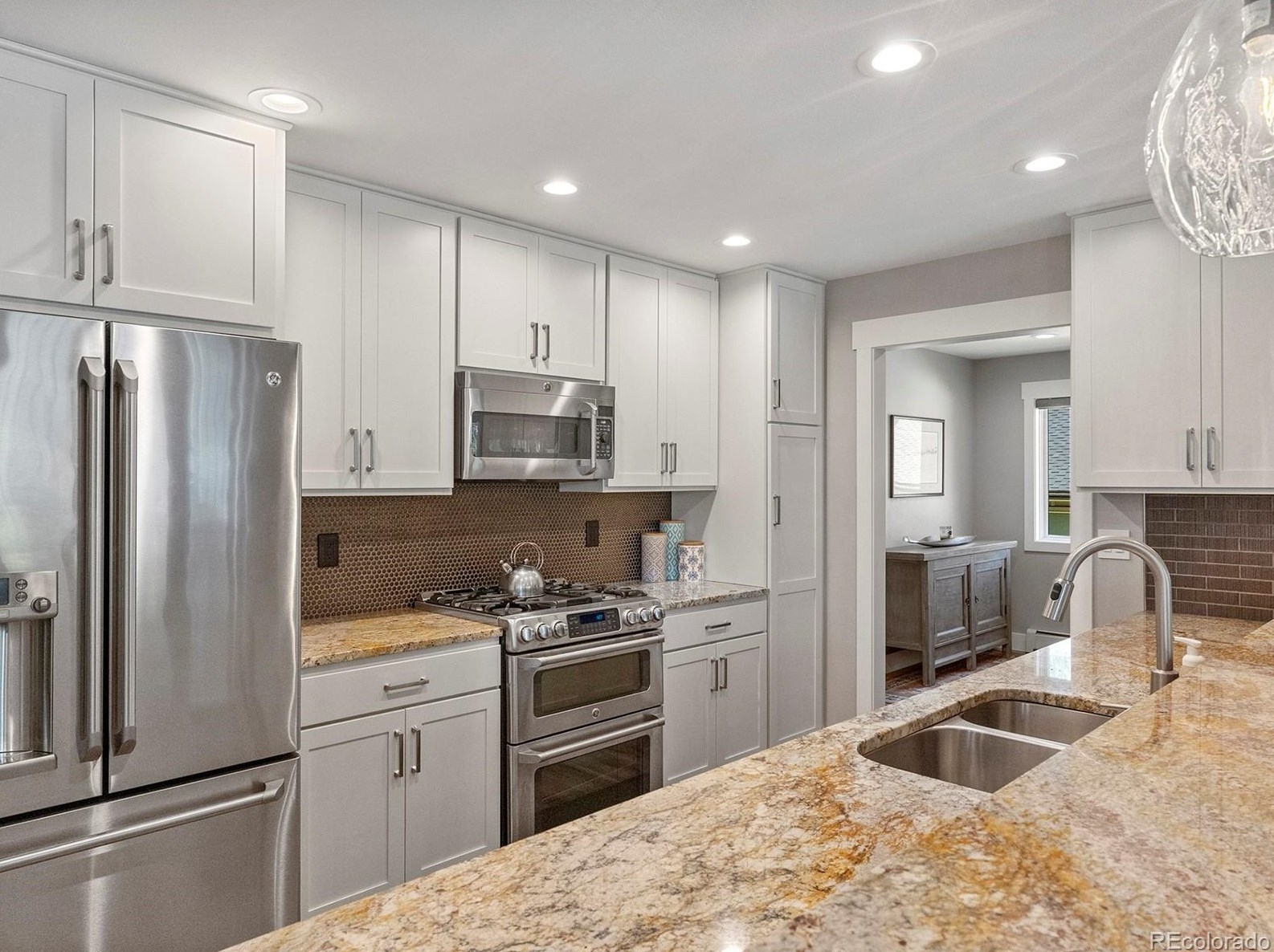 1580 Red Hawk Ct, Steamboat Springs CO 80487-2321 exterior