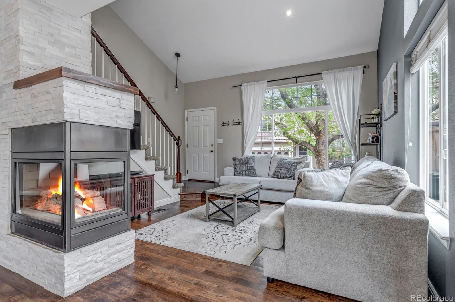 1271 Braewood Ave, Littleton CO  80129-5673 exterior