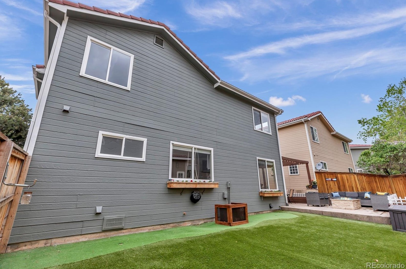 1271 Braewood Ave, Littleton CO  80129-5673 exterior