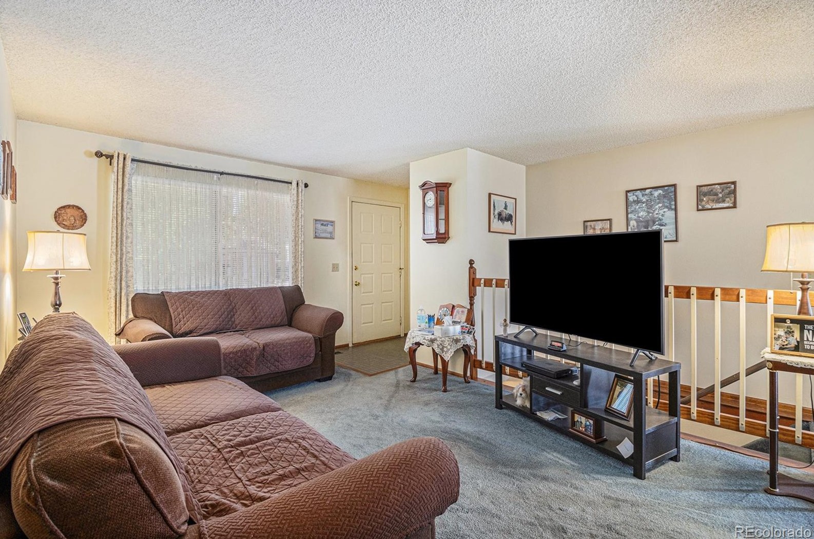 9280 Wagon Trl Dr, Littleton CO 80123-1982 exterior