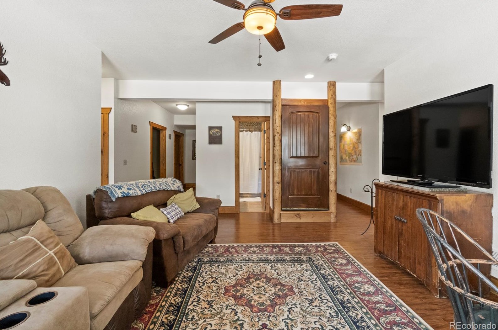 2866 Sunnywood Ave, Woodland Park CO 80863-9498 exterior