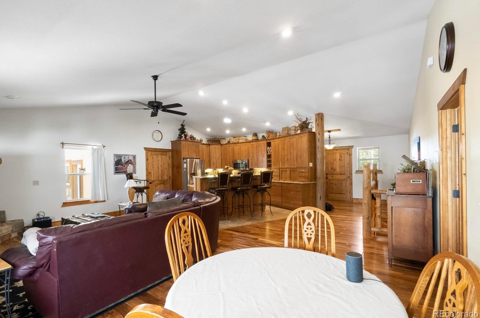 2866 Sunnywood Ave, Woodland Park CO 80863-9498 exterior