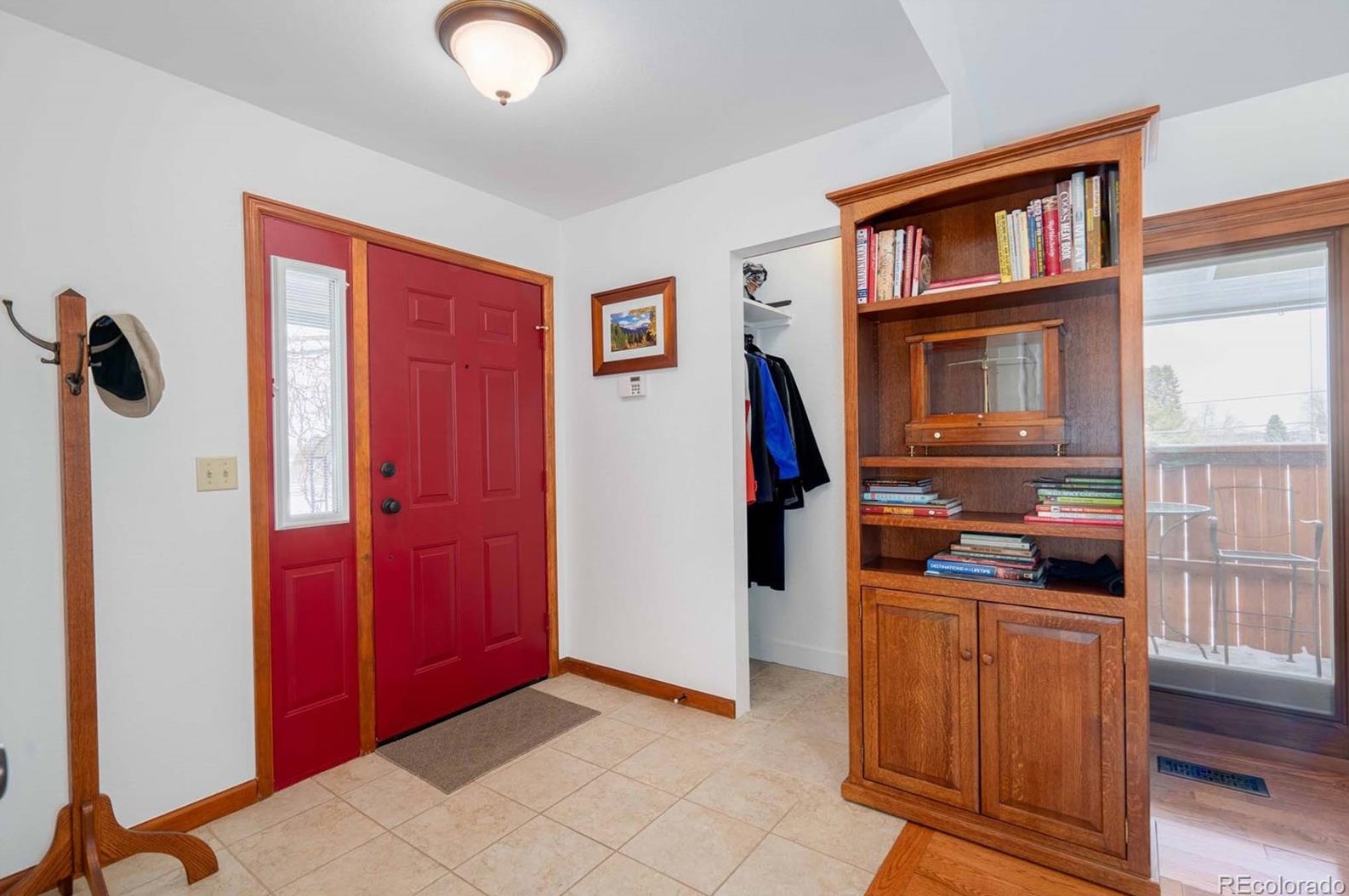 6304 Harrison Way, Littleton CO 80122-2262 exterior