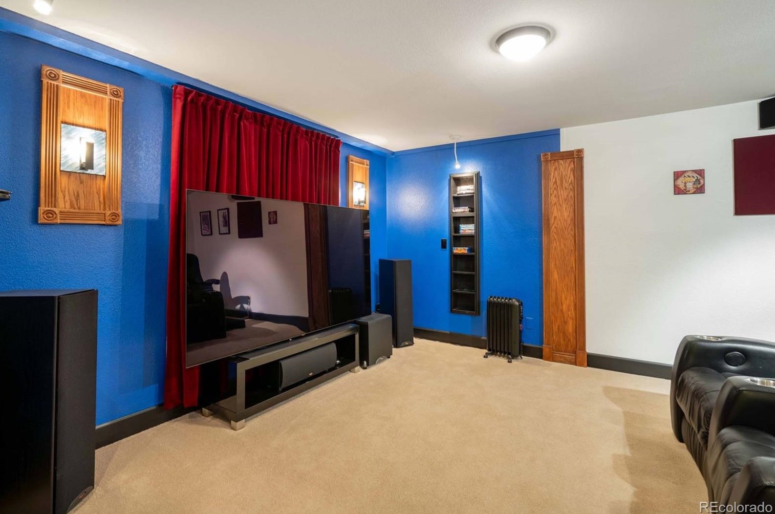 6304 Harrison Way, Littleton CO 80122-2262 exterior