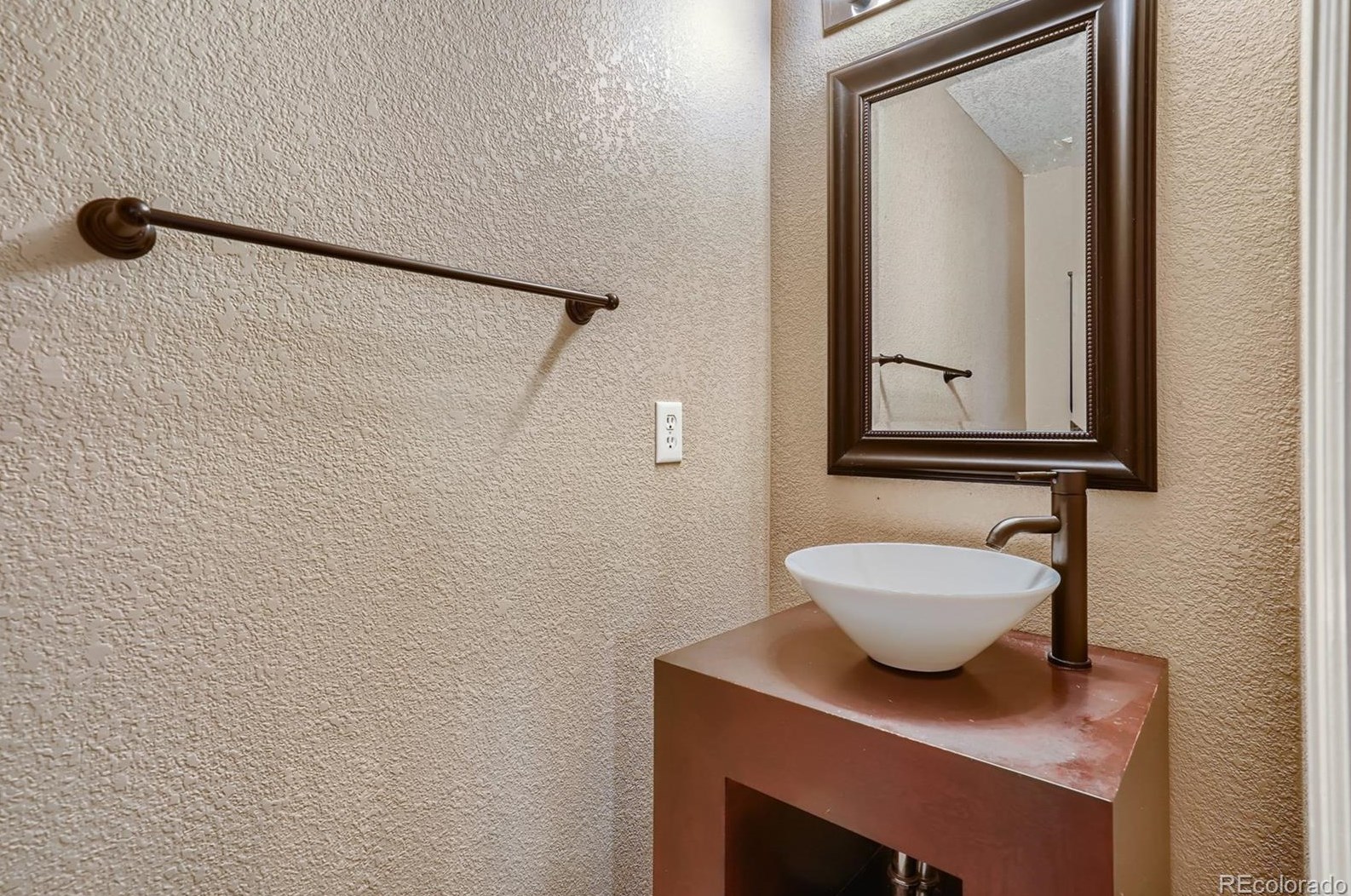 9753 Marmot Rdg Cir, Littleton CO 80125-8890 exterior