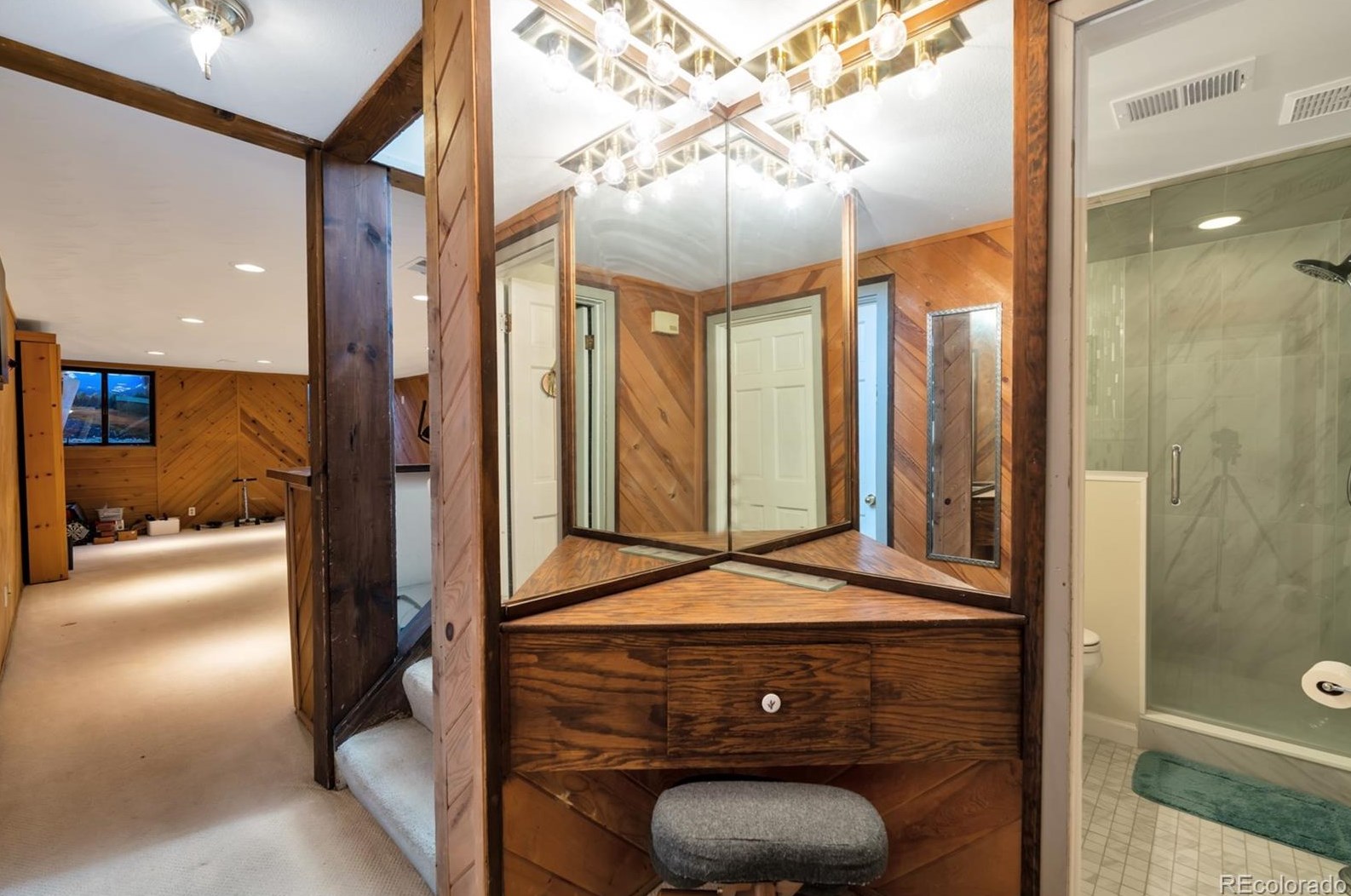 6569 Clayton St, Littleton CO 80121-2803 exterior