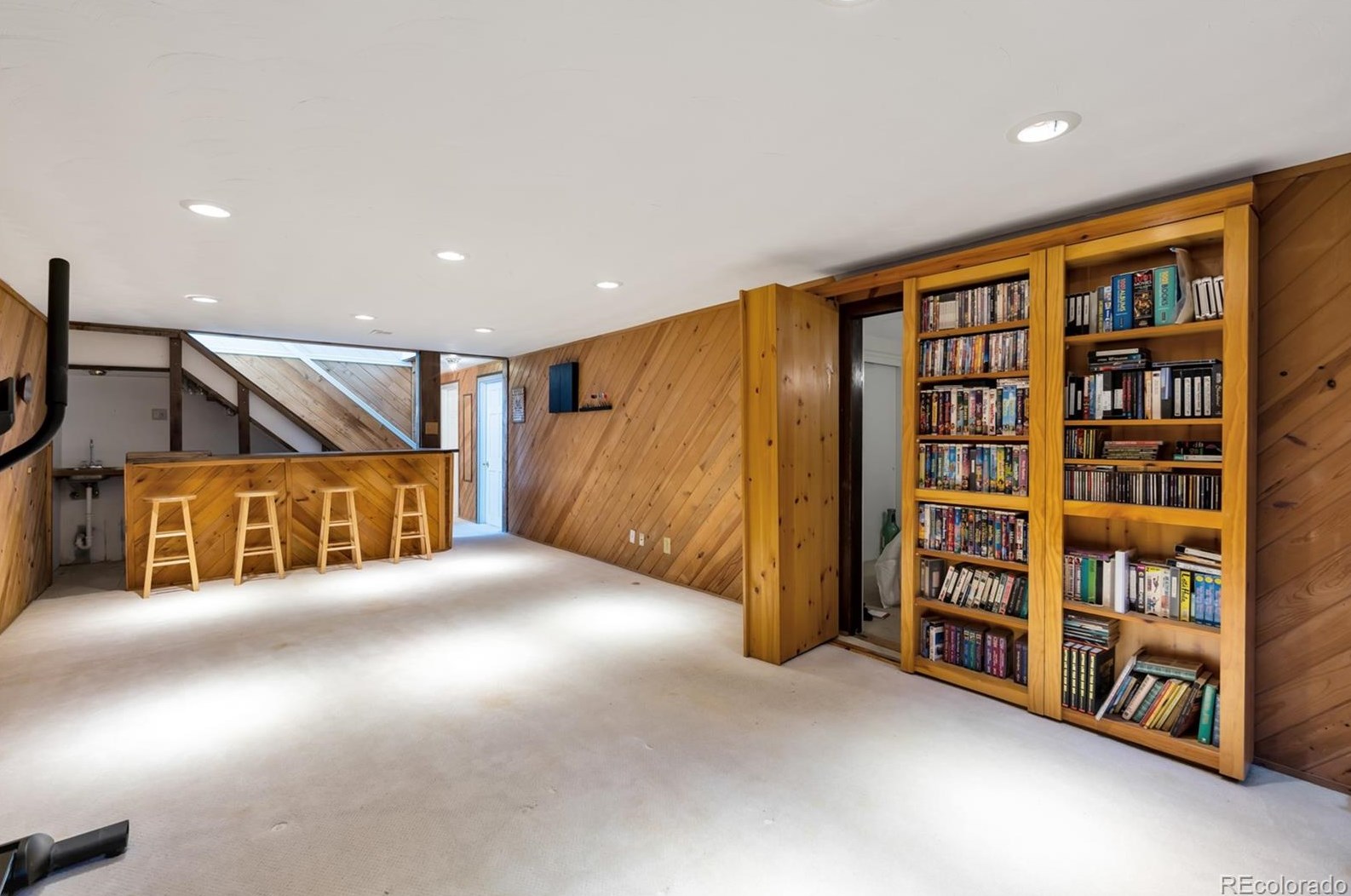 6569 Clayton St, Littleton CO 80121-2803 exterior