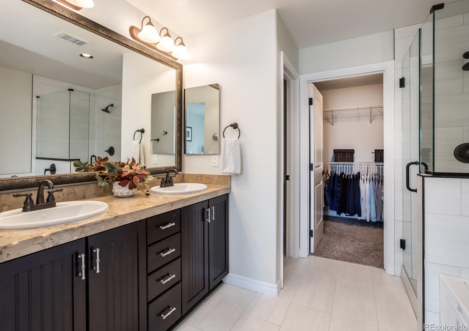 9280 Viaggio Way, Littleton CO  80126-3614 exterior