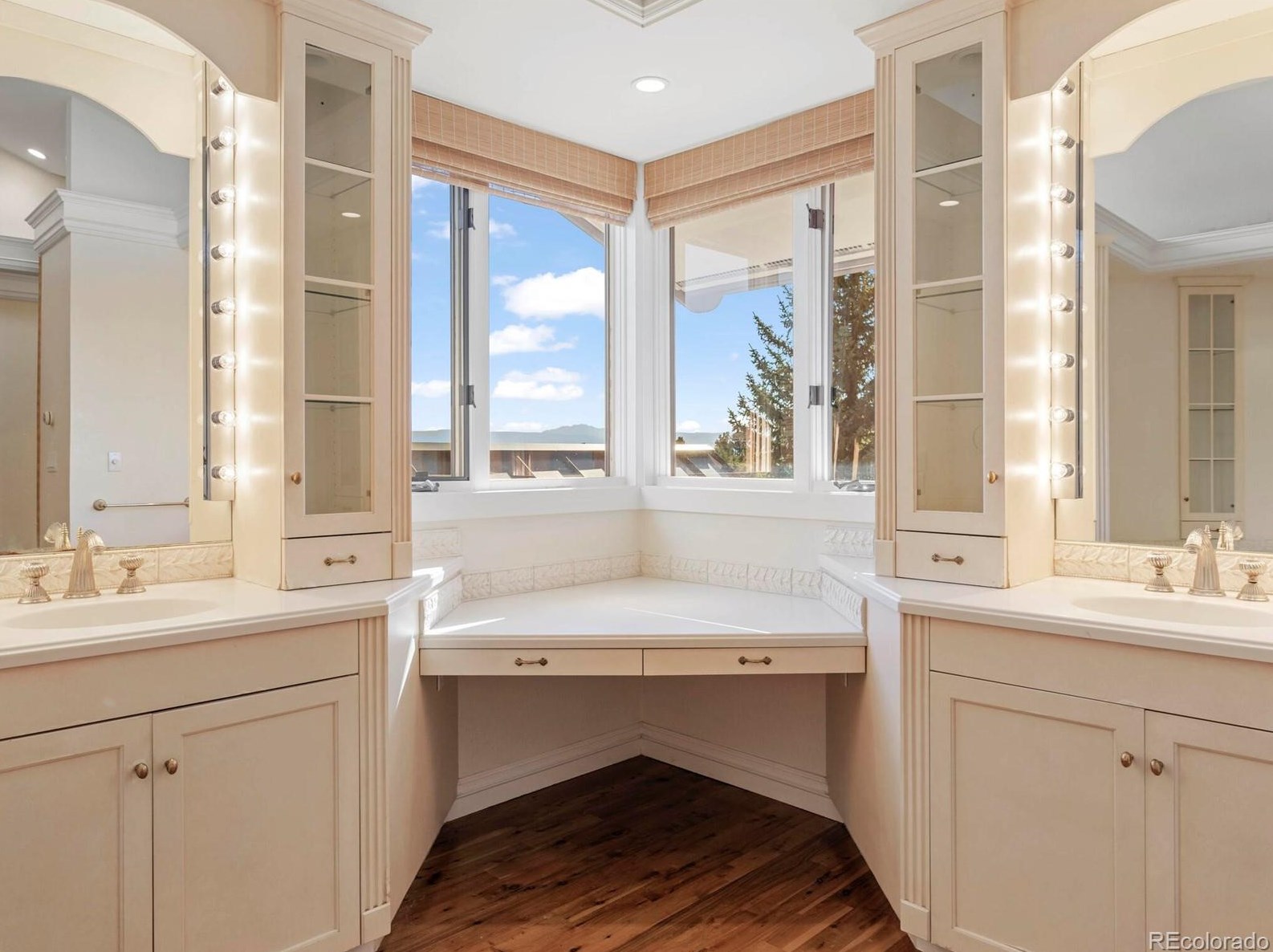 11 Castle Pne Dr, Castle Rock CO 80108-9155 exterior