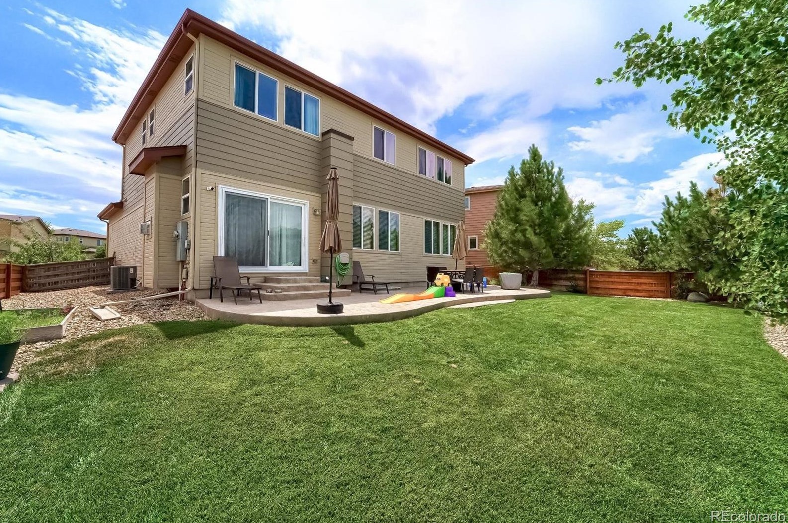 10863 Sedalia Cir, Denver CO  80022-0665 exterior