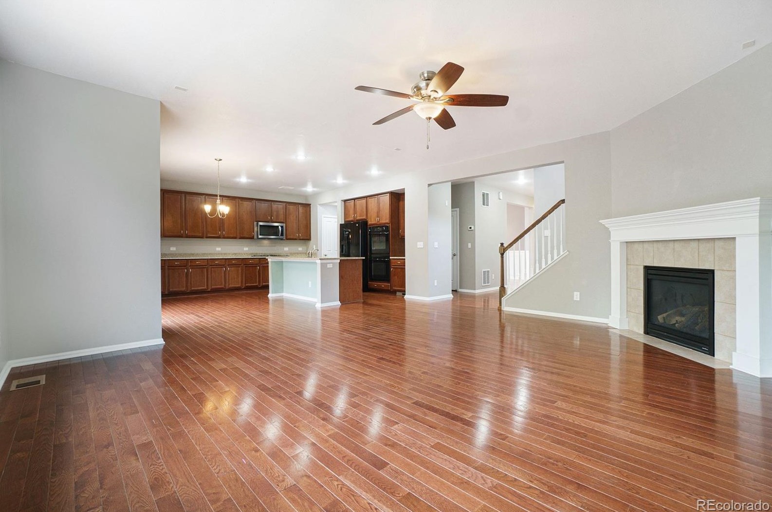 7957 Sabino Ln, Castle Rock CO  80108-9194 exterior