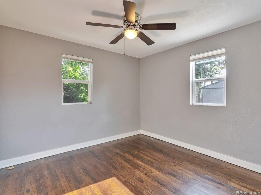 1453 Tamarac St, Denver CO  80220-3326 exterior