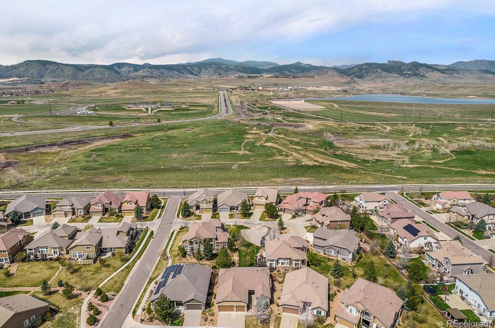 6526 Umber Cir, Arvada CO  80007-6822 exterior
