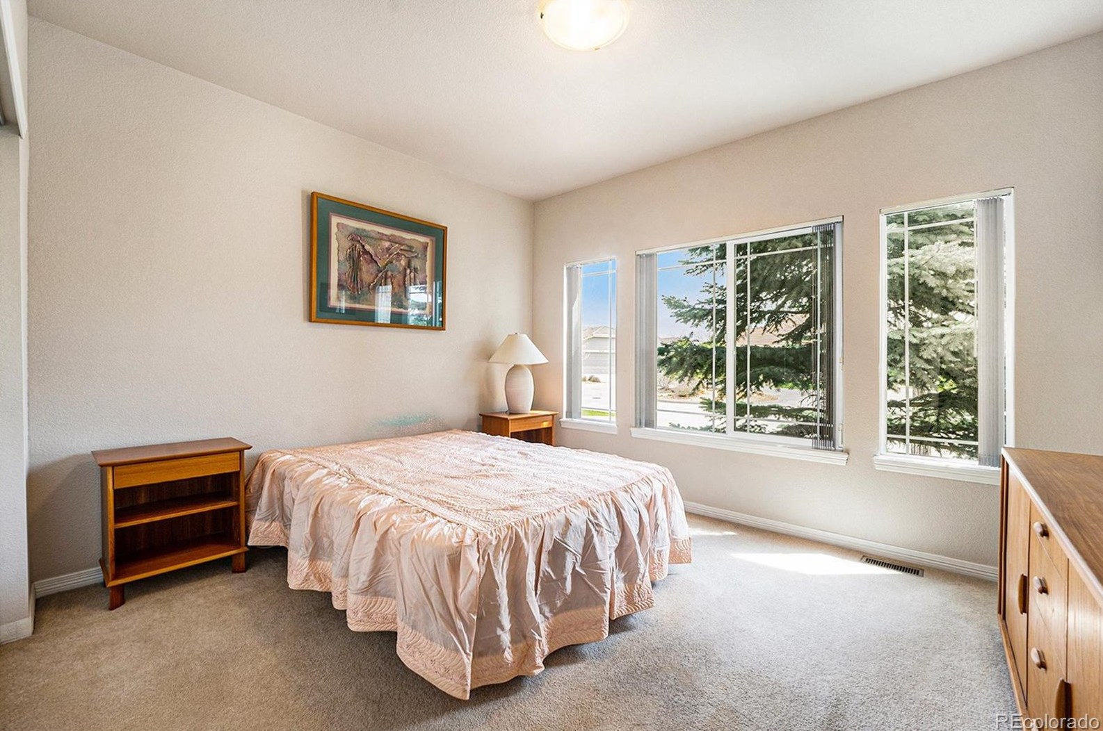 6526 Umber Cir, Arvada CO  80007-6822 exterior