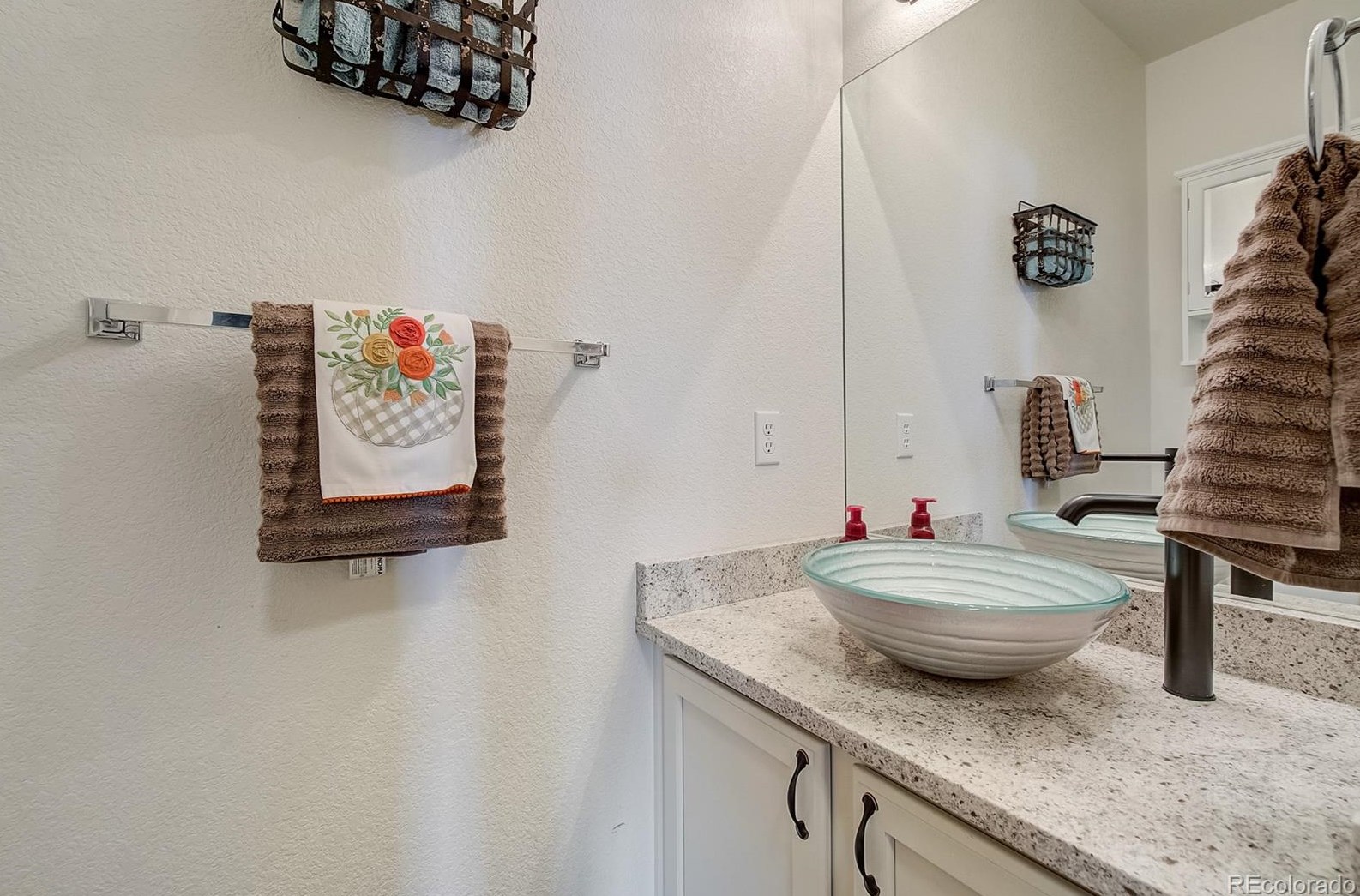 5303 Lost Mdw Trl, Castle Rock CO 80104-5233 exterior