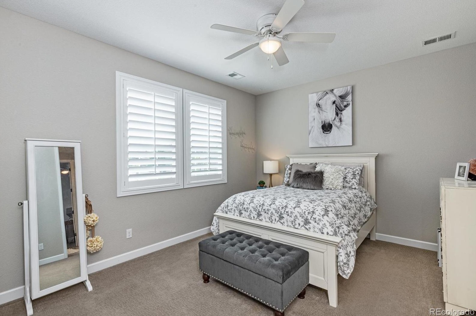 21925 Rowland Dr, Aurora CO exterior