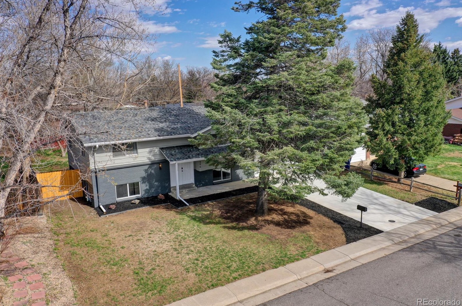 8496 Eaton St, Arvada CO  80003-1324 exterior