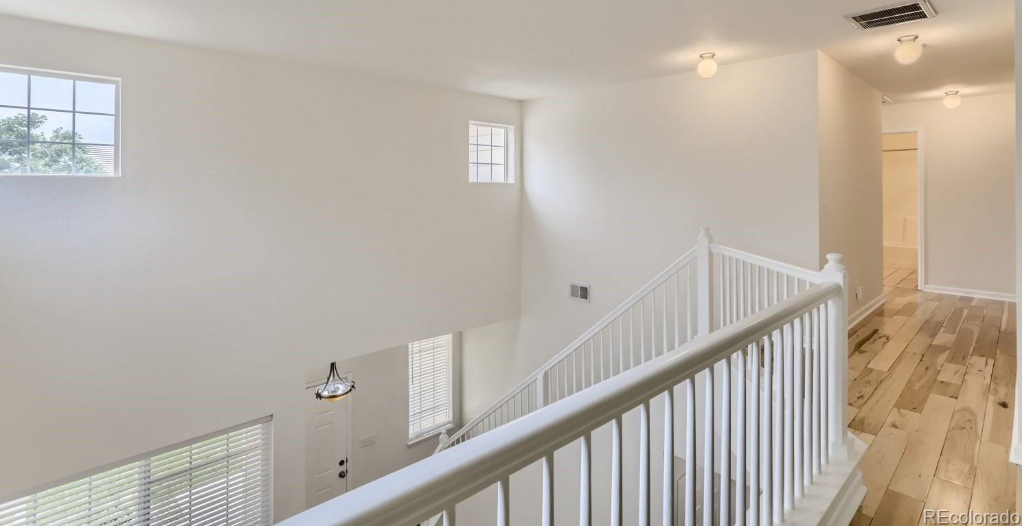 6865 Coco Pl, Littleton CO 80128-6395 exterior