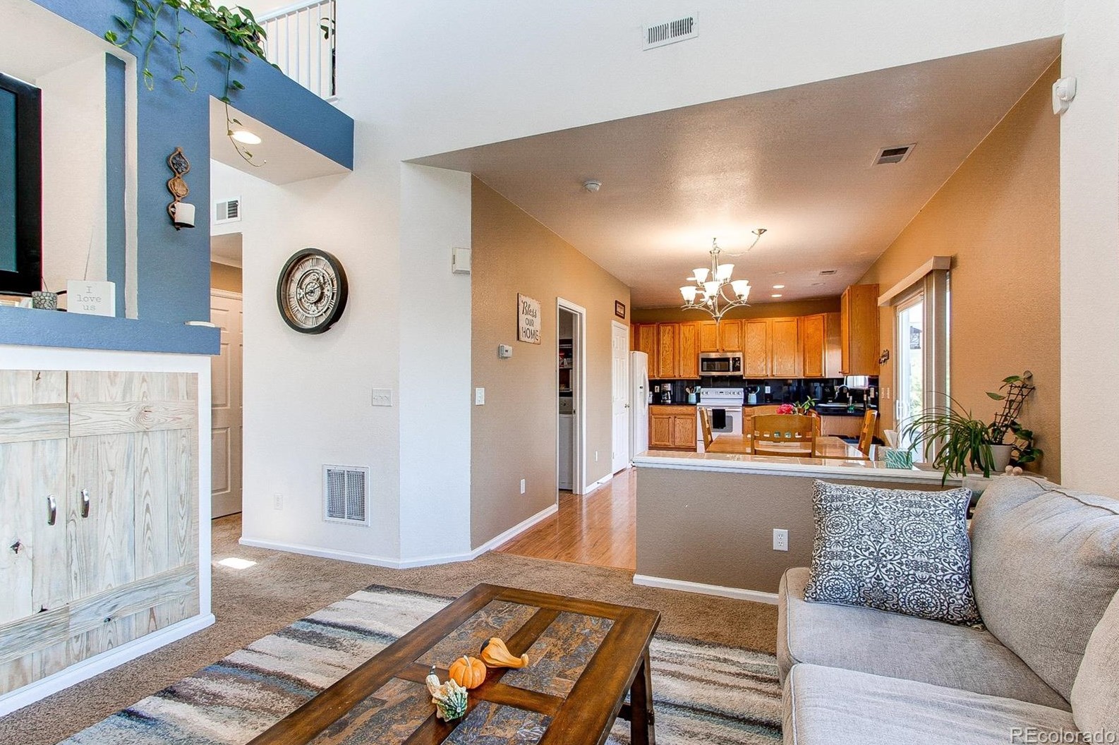 6685 Shannock Ave, Castle Rock CO  80104-8713 exterior