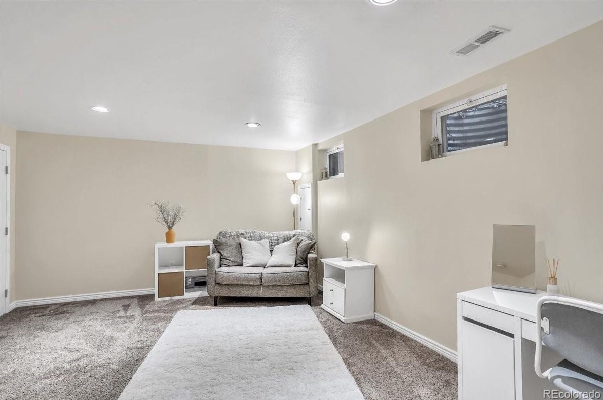 7365 Knolls Way, Littleton CO 80122-1750 exterior