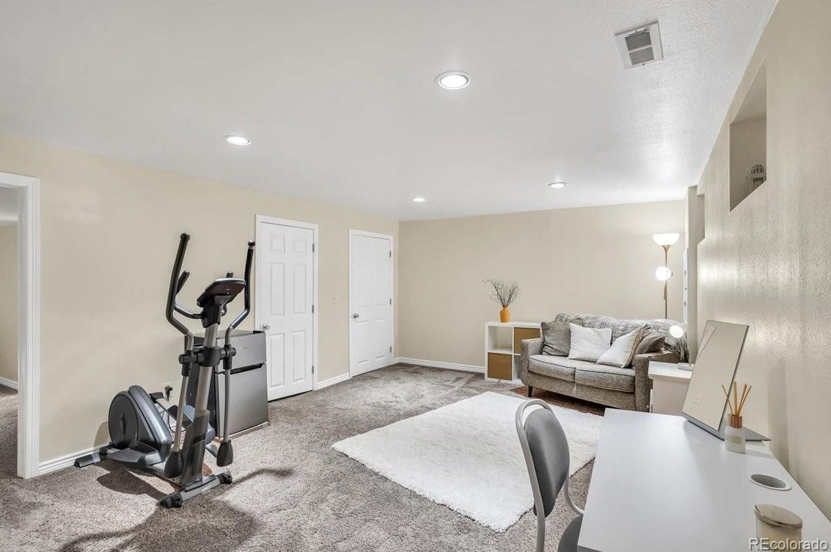 7365 Knolls Way, Littleton CO 80122-1750 exterior