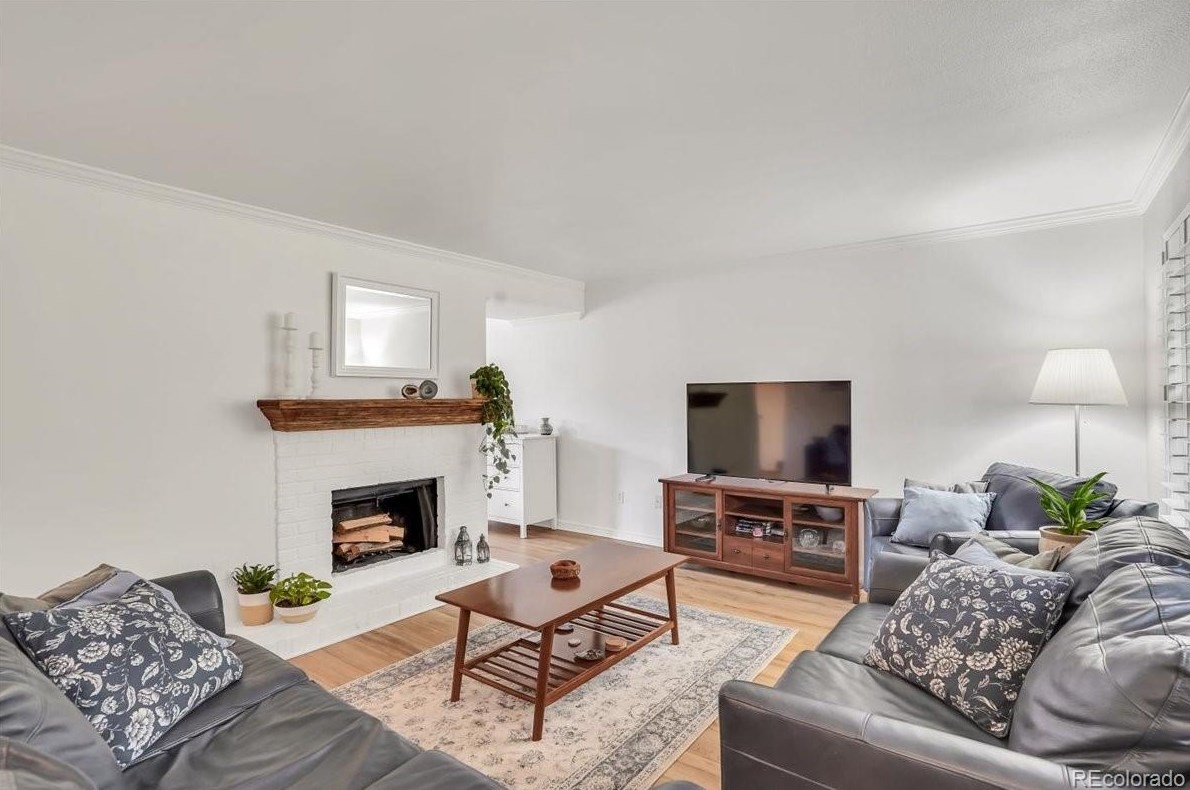 7365 Knolls Way, Littleton CO 80122-1750 exterior