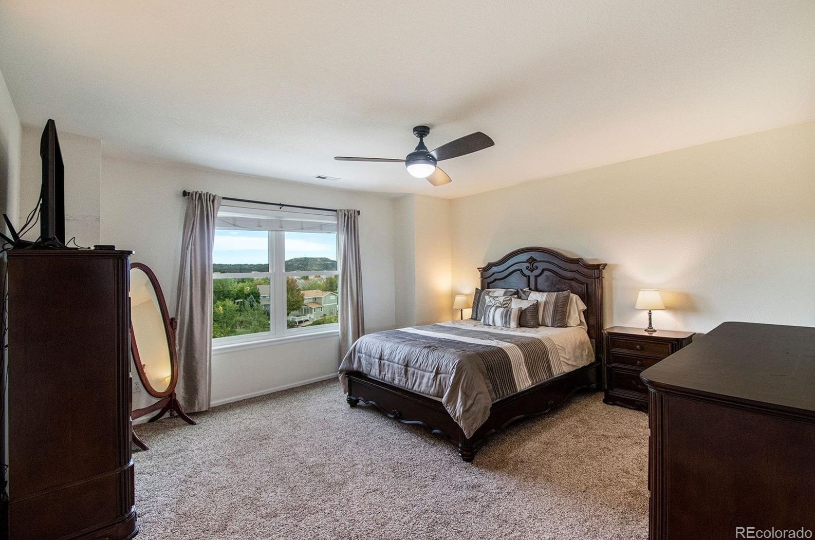 4170 Beautiful Cir, Castle Rock CO 80109-4549 exterior