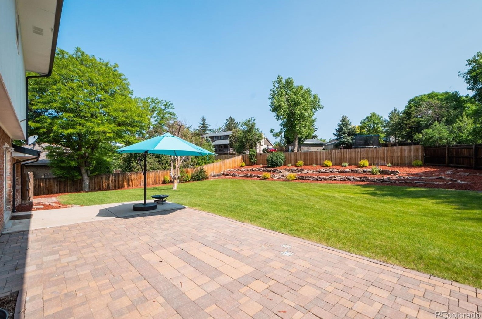 1557 Geddes Ave, Littleton CO 80122-1132 exterior