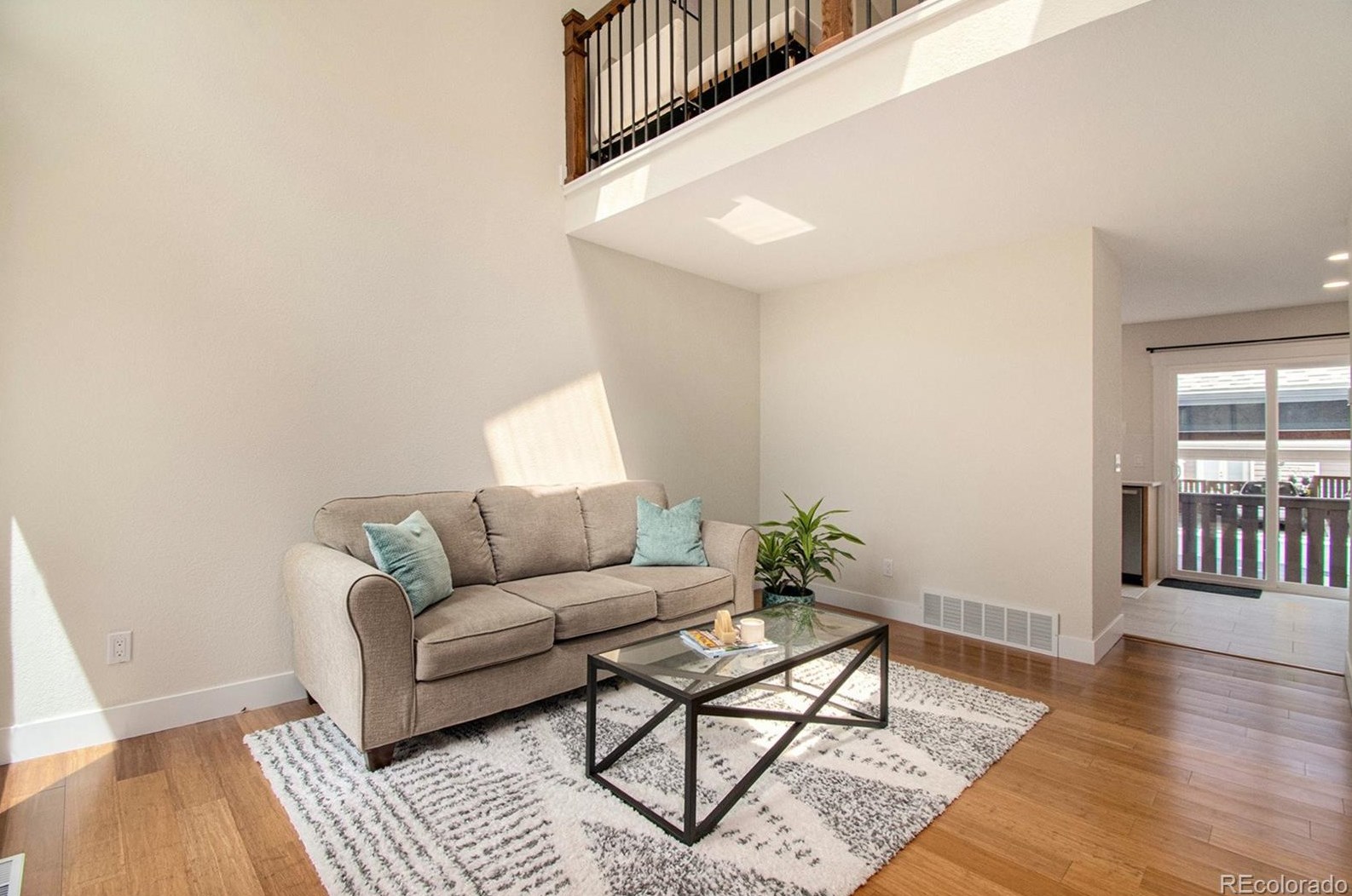 938 Summer Dr, Littleton CO  80126-4801 exterior