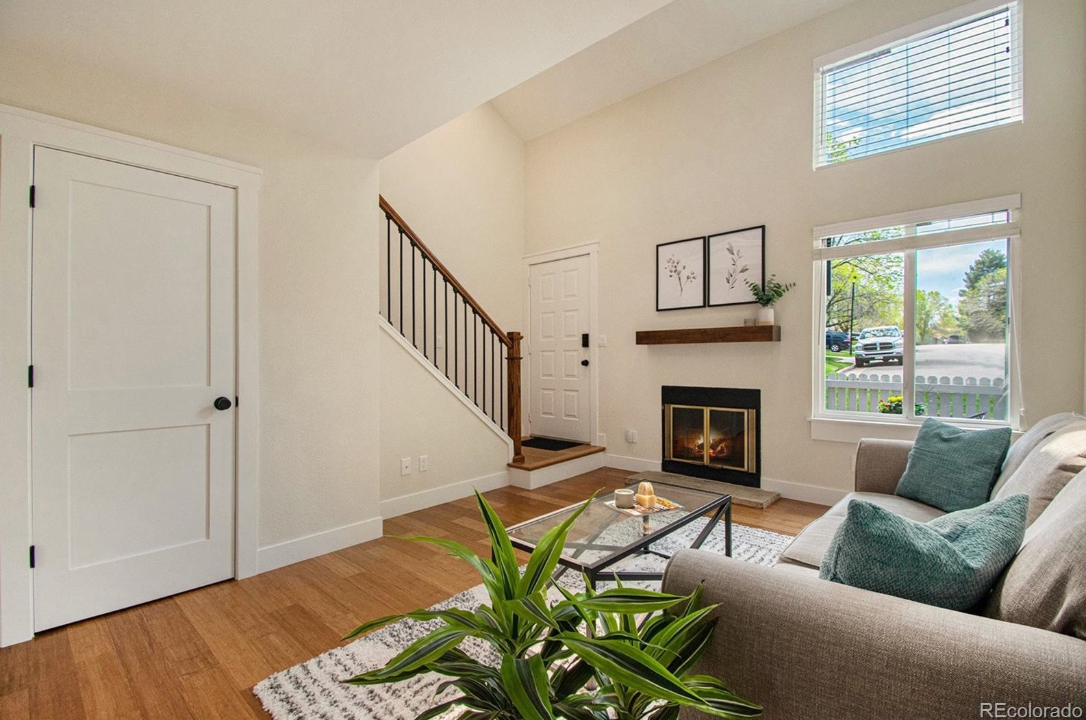 938 Summer Dr, Littleton CO  80126-4801 exterior